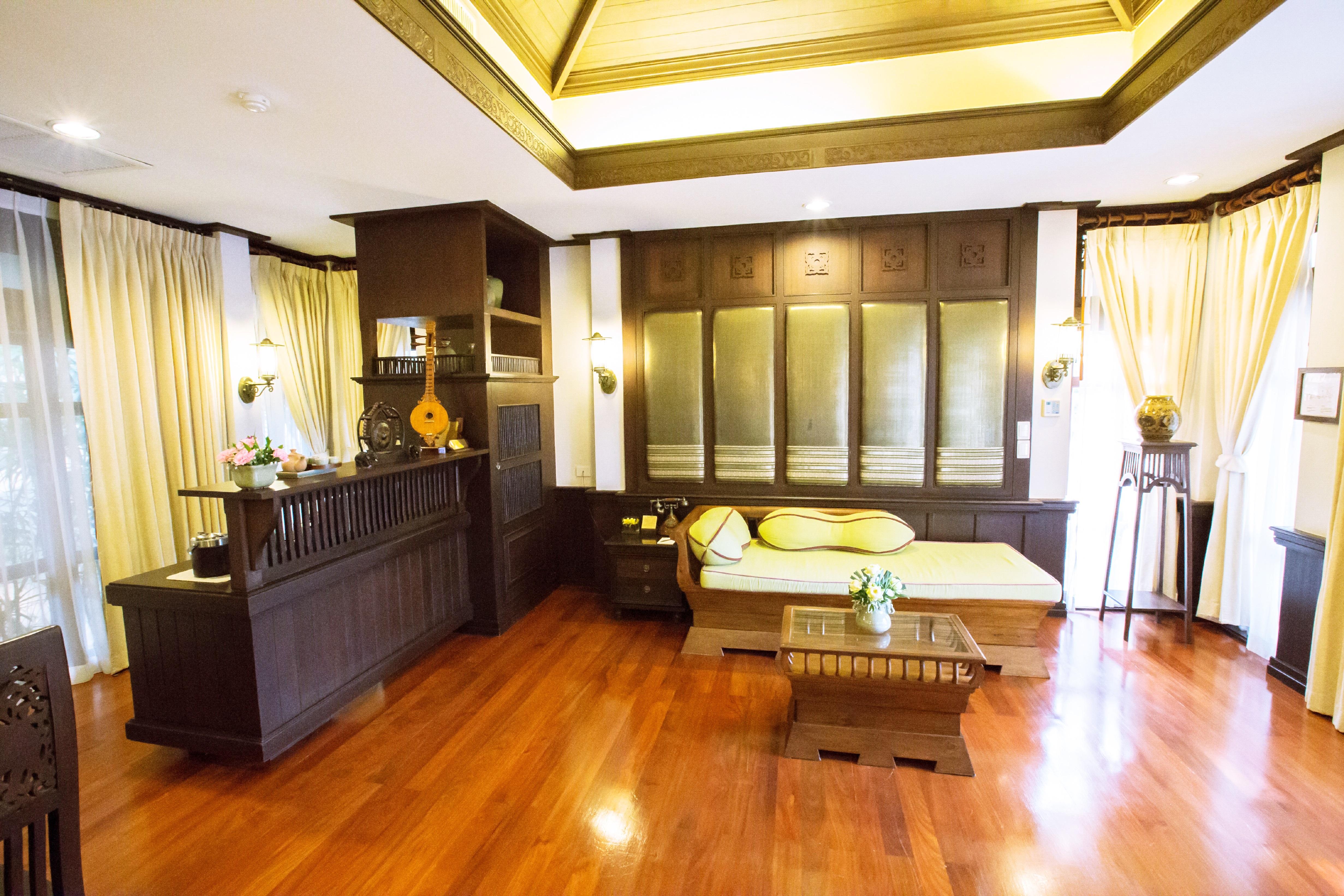 منتجع وسبا ورا بورا هوا هين المظهر الخارجي الصورة A bedroom at the Royal Thai Police Cadet School