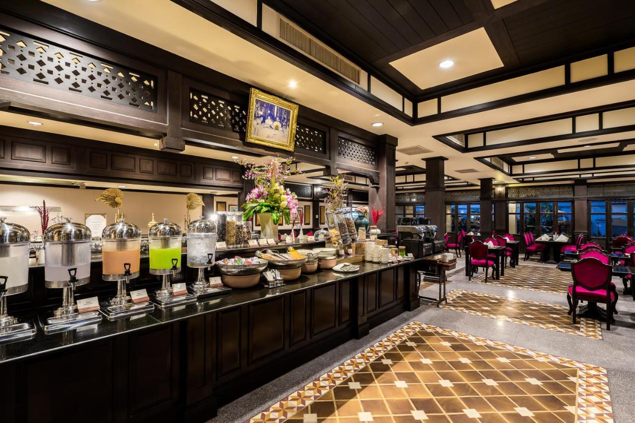 منتجع وسبا ورا بورا هوا هين المظهر الخارجي الصورة The restaurant at the hotel